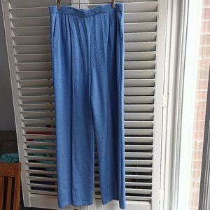 St.John collection by Marie Gray pants